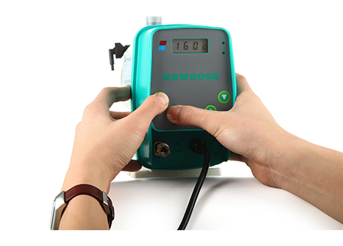 新道茨DC-03-07-L计量泵